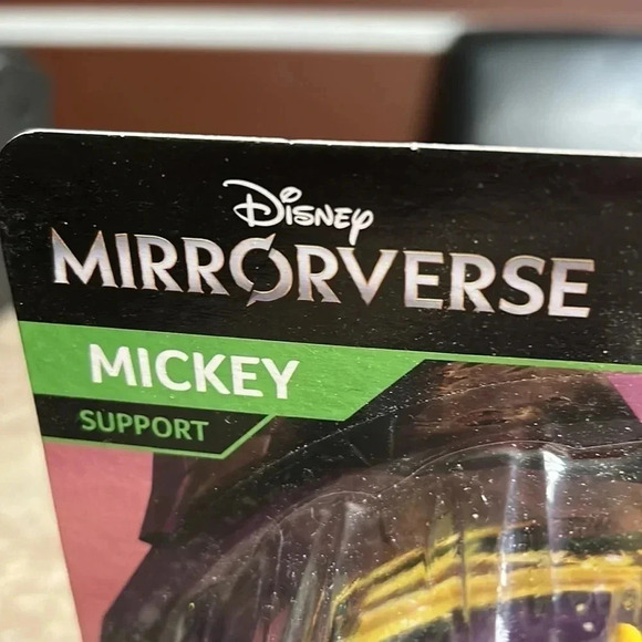 NWOT MICKEY MIRRORVERSE MICKEY SUPPORT MAGICIEN YELLOW HAT - Picture 8 of 15